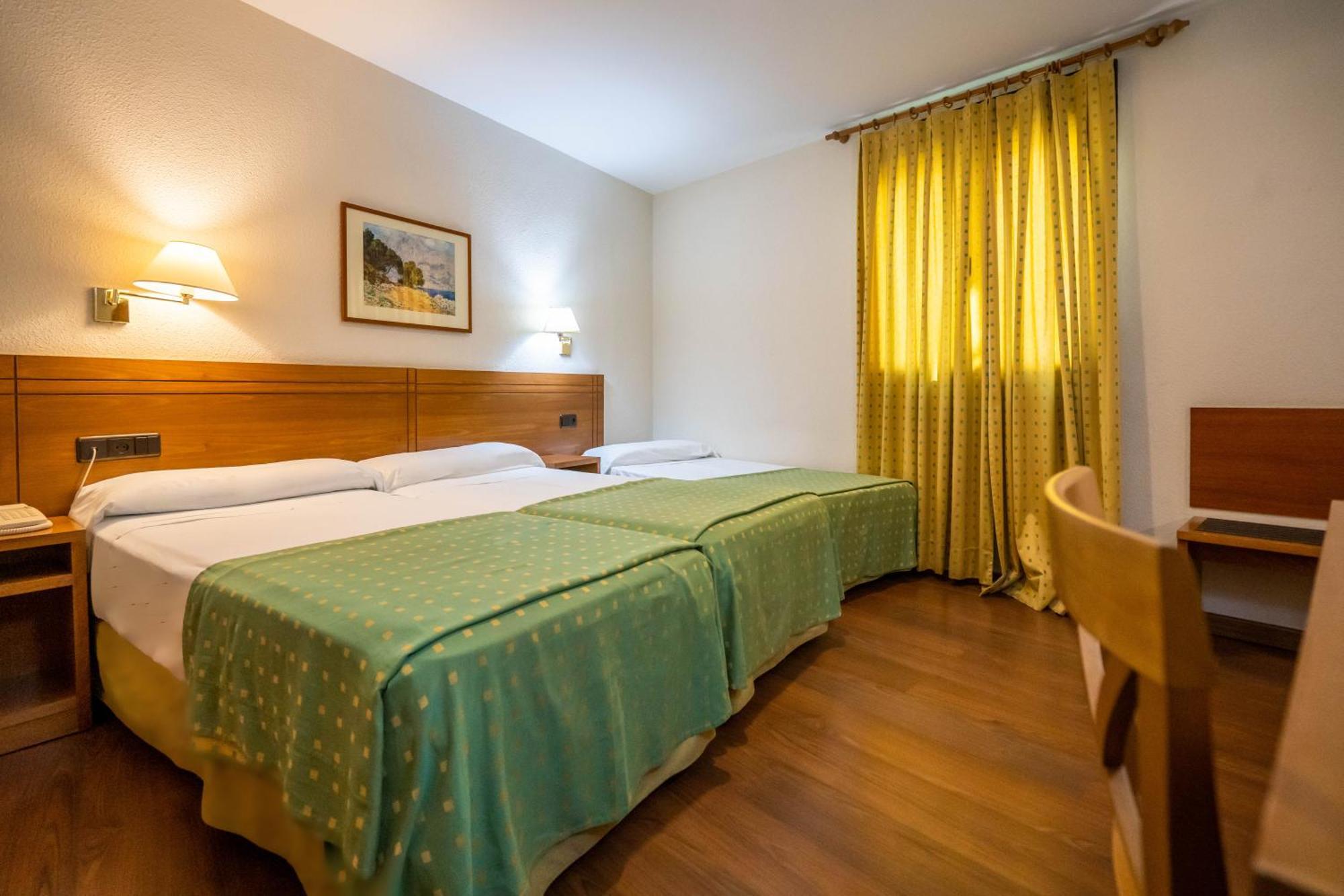 Hotel YIT Conquista de Toledo Exterior foto