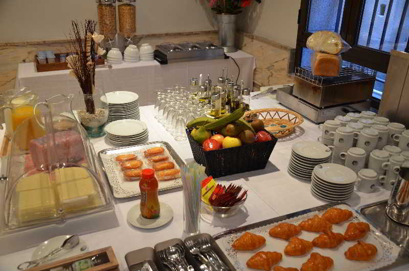Hotel YIT Conquista de Toledo Restaurante foto